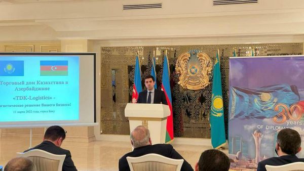 Транспортно-логистическое сотрудничество обсудили в Баку